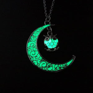 Glowing Pendant Necklaces